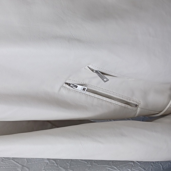 Levi Strauss & Co. Plus Faux Leather Belted Motorcycle Jacket - Picture 5 of 12